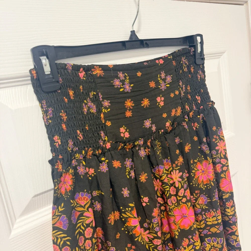 Natural Life Floral Smocked Mini Skirt Brown Pink Orange Boho M Whimsy Stretchy